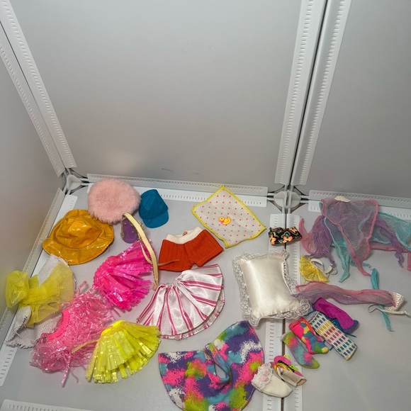 Vintage Mattel Barbie Clothing Accessory Lot Skirts Socks Hats Hawaiian Pillow - Picture 1 of 11
